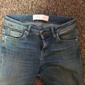 ⚡️FLASH SALE⚡️RIPPED SKINNY LIGHT DENIM IRO JEANS